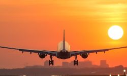 "جسر بري وجوي" عبر السعودية.. تحرك عراقي لإنقاذ المئات من "عالقين" في لبنان